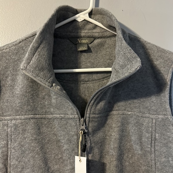 Natural Reflections Large Gray Fleece Zip-Up Vest NWT - Picture 2 of 5